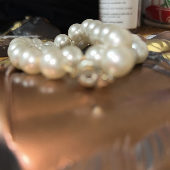 Vintage Pearl Necklace - Picture 4 of 4